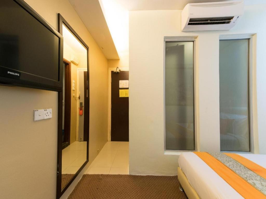קואלה לומפור Oyo 126 Rae Hotel מראה חיצוני תמונה