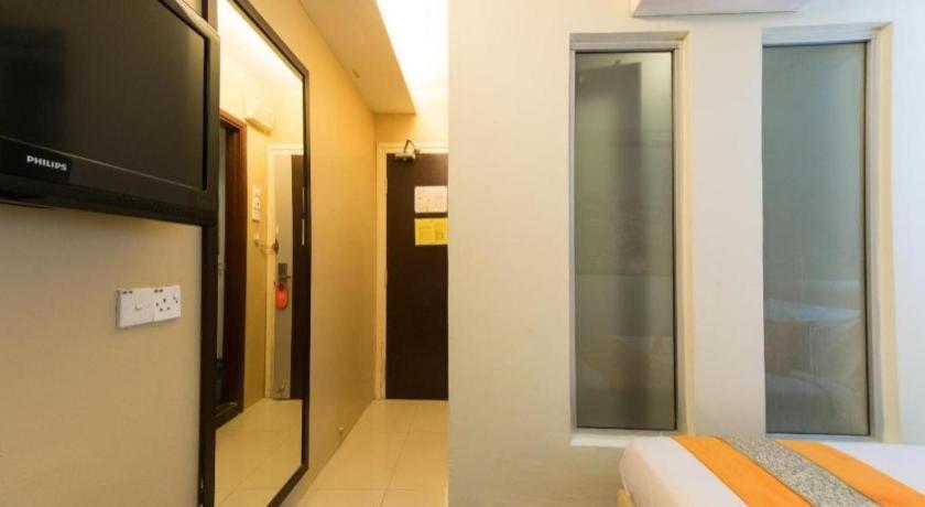 קואלה לומפור Oyo 126 Rae Hotel מראה חיצוני תמונה